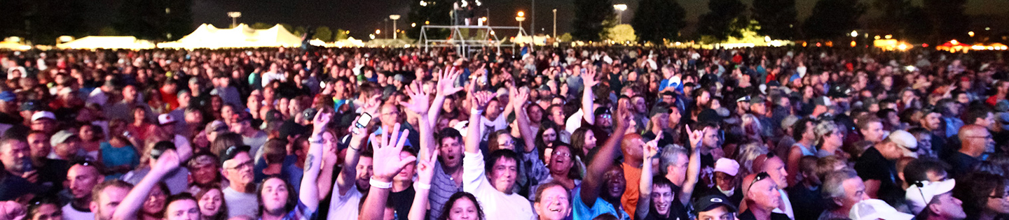 Jazzfest crowd